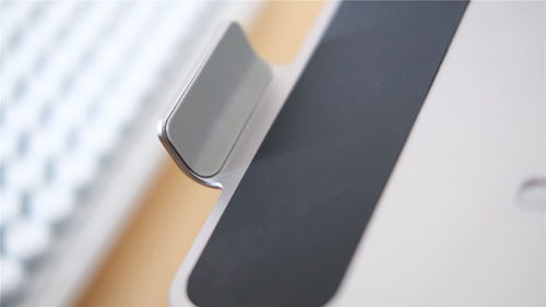 對自己好一點 百元電腦支架，守護你的頸椎健康